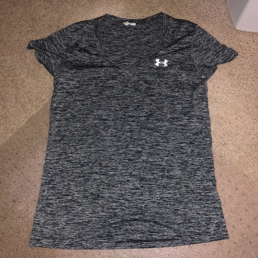 Under Armour tee